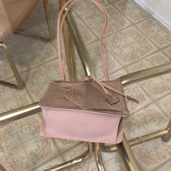 Handbag - Picture 3 of 3